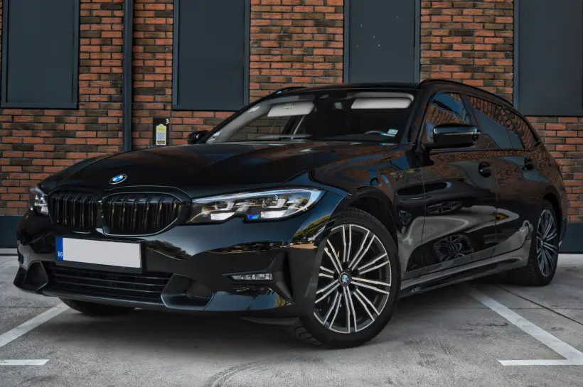 BMW 320 D G21 голяма снимка 2083 - CrediRent BMW 320 D G21 голяма снимка 2083