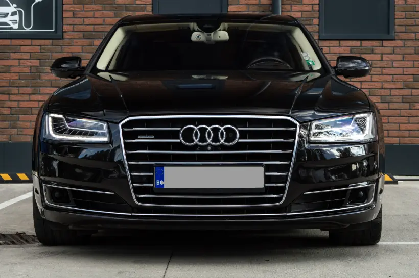 Audi A8 L 4.2 BiTDI голяма снимка 2013 - CrediRent Audi A8 L 4.2 BiTDI голяма снимка 2013