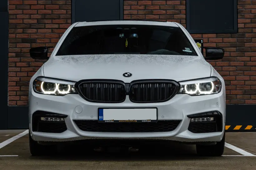 BMW 530 Е Plug-in Hybrid голяма снимка 2138 - CrediRent BMW 530 Е Plug-in Hybrid голяма снимка 2138