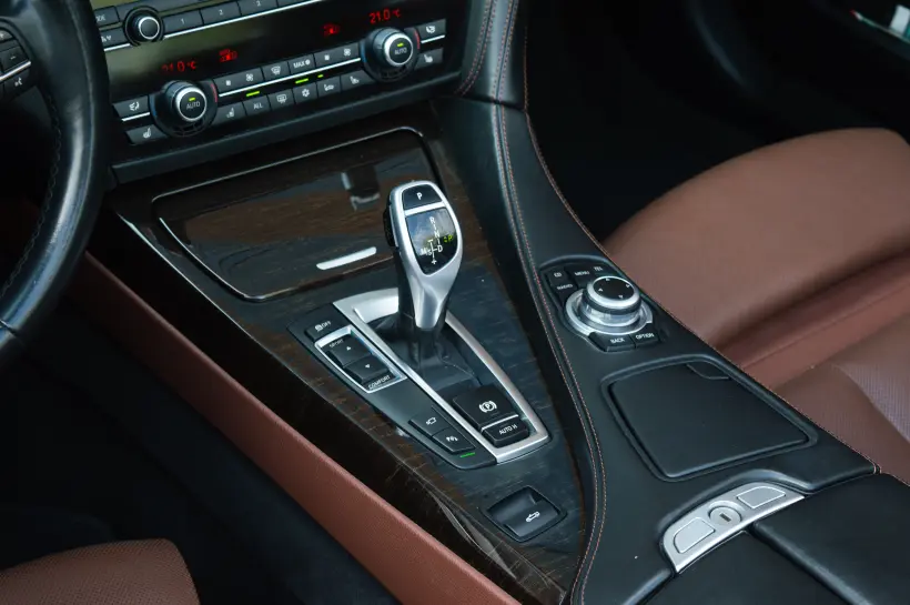 BMW 640 i Convertible büyük resim 1683 - CrediRent BMW 640 i Convertible büyük resim 1683