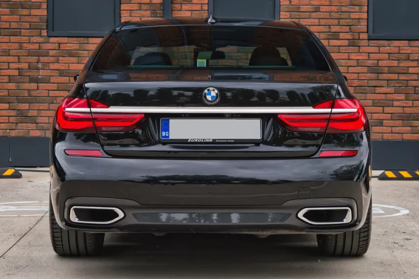 BMW 740 D xDrive M-Pack голяма снимка 1698 - CrediRent BMW 740 D xDrive M-Pack голяма снимка 1698