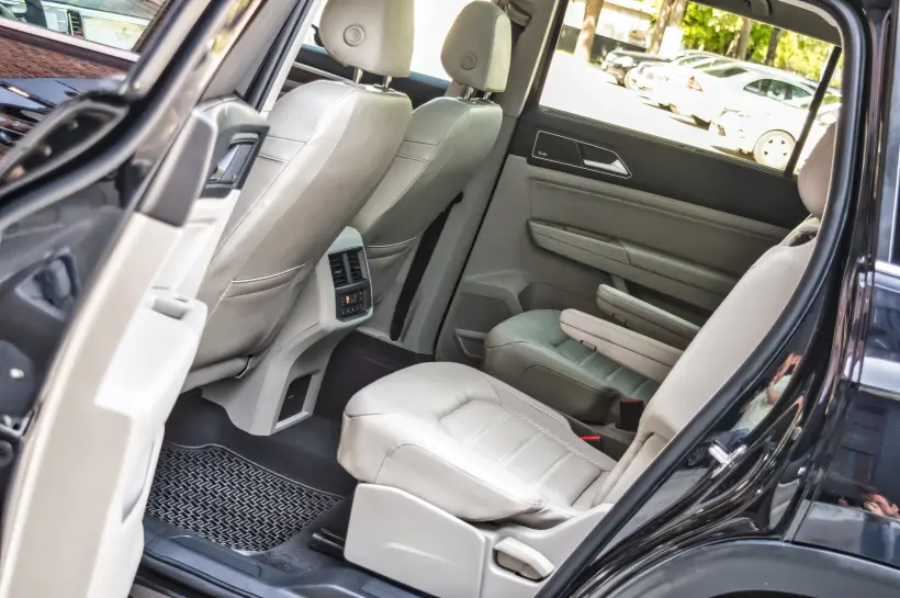 Volkwagen Atlas 3.6 V6 4Matic голяма снимка 569 - CrediRent Volkwagen Atlas 3.6 V6 4Matic голяма снимка 569