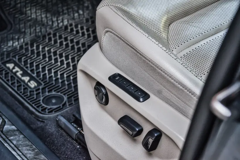 Volkwagen Atlas 3.6 V6 4Matic голяма снимка 577 - CrediRent Volkwagen Atlas 3.6 V6 4Matic голяма снимка 577