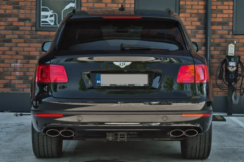 Bentley Bentayga W12 6.0 голяма снимка 1830 - CrediRent Bentley Bentayga W12 6.0 голяма снимка 1830