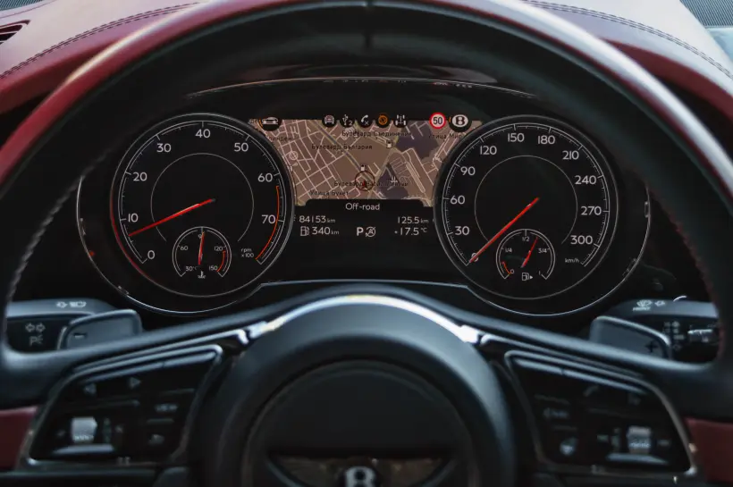 Bentley Bentayga W12 6.0 голяма снимка 1848 - CrediRent Bentley Bentayga W12 6.0 голяма снимка 1848