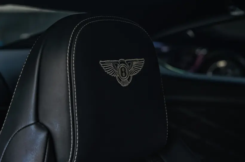 Bentley Continental GT 4.0 V8 голяма снимка 421 - CrediRent Bentley Continental GT 4.0 V8 голяма снимка 421