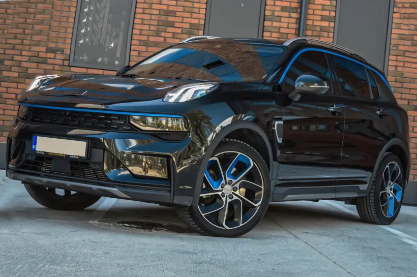 Lynk & Co 01 Plug-in Hybrid голяма снимка 263 - CrediRent Lynk & Co 01 Plug-in Hybrid голяма снимка 263