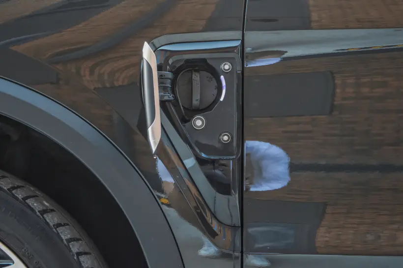 Lynk & Co 01 Plug-in Hybrid голяма снимка 268 - CrediRent Lynk & Co 01 Plug-in Hybrid голяма снимка 268