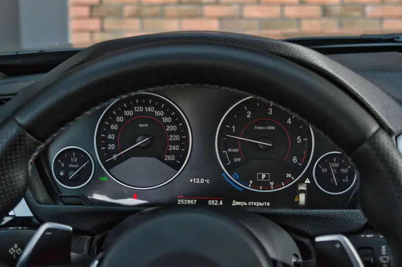 BMW 335 D голяма снимка 1812 - CrediRent BMW 335 D голяма снимка 1812