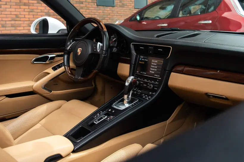 Porschе 911 991 Targa 4S голяма снимка 667 - CrediRent Porschе 911 991 Targa 4S голяма снимка 667