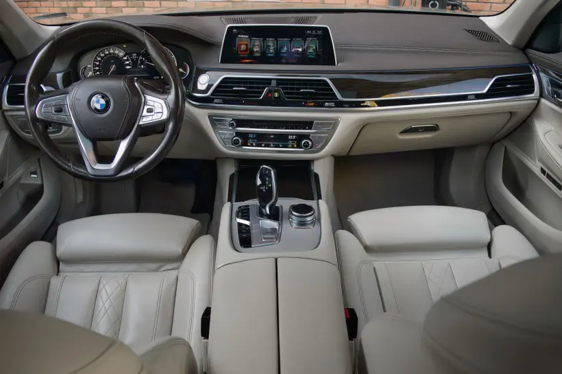 BMW 730d xDrive büyük resim 1041 - CrediRent BMW 730d xDrive büyük resim 1041