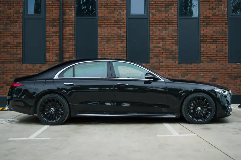 Mercedes-Benz S 500 L 4M AMG 63 голяма снимка 1584 - CrediRent Mercedes-Benz S 500 L 4M AMG 63 голяма снимка 1584