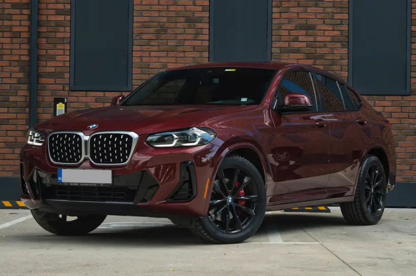BMW X4 30 i M-Pack Shadow голяма снимка 1723 - CrediRent BMW X4 30 i M-Pack Shadow голяма снимка 1723