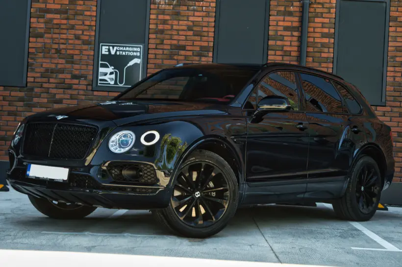 Bentley Bentayga W12 6.0 голяма снимка 836 - CrediRent Bentley Bentayga W12 6.0 голяма снимка 836