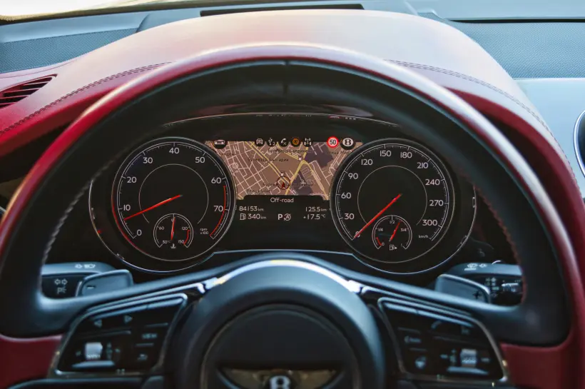 Bentley Bentayga W12 6.0 голяма снимка 858 - CrediRent Bentley Bentayga W12 6.0 голяма снимка 858