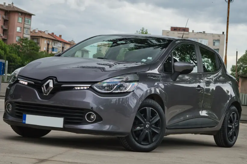 Renault Clio 1.5 dCI голяма снимка 1234 - CrediRent Renault Clio 1.5 dCI голяма снимка 1234