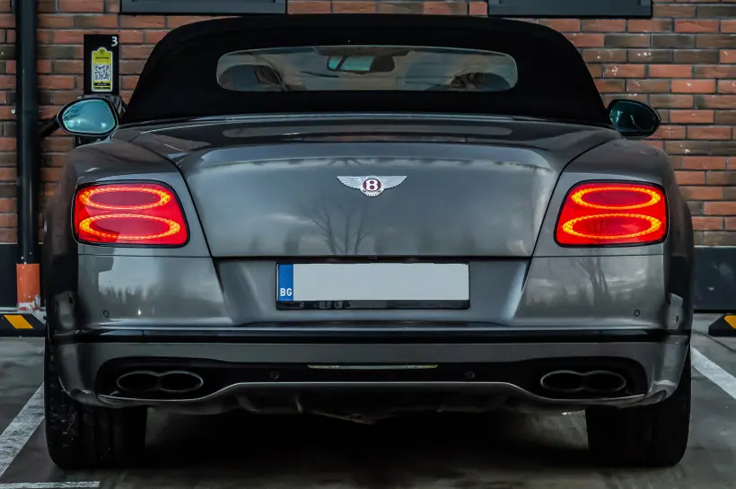 Bentley Continental GTC 4.0 V8 голяма снимка 457 - CrediRent Bentley Continental GTC 4.0 V8 голяма снимка 457