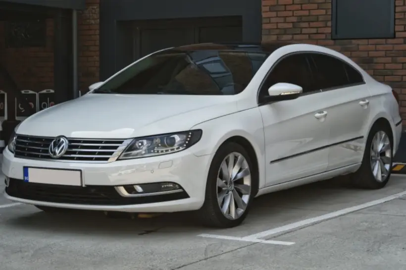 Volkwagen Passat CC голяма снимка 876 - CrediRent Volkwagen Passat CC голяма снимка 876