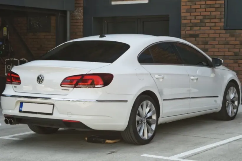 Volkwagen Passat CC голяма снимка 879 - CrediRent Volkwagen Passat CC голяма снимка 879