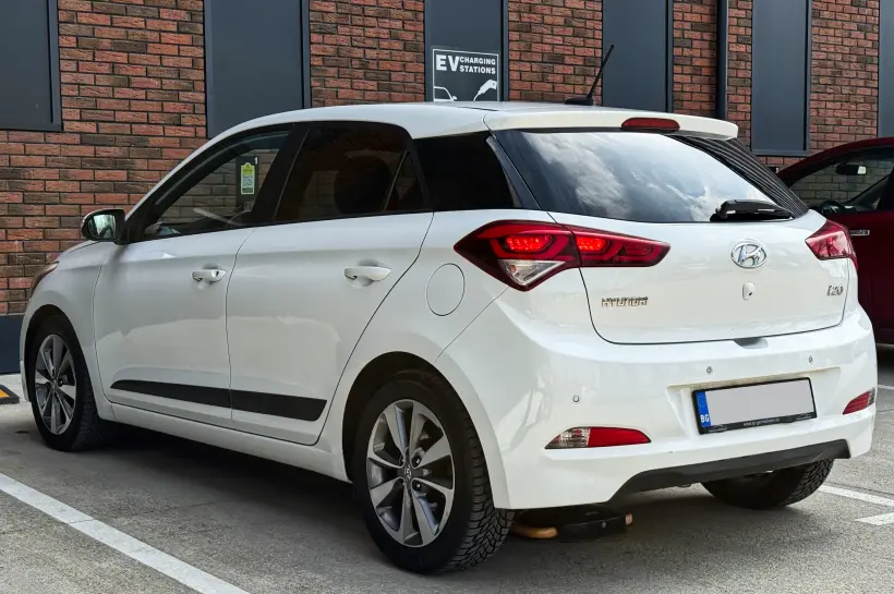 Hyundai i20 1.0 голяма снимка 1791 - CrediRent Hyundai i20 1.0 голяма снимка 1791
