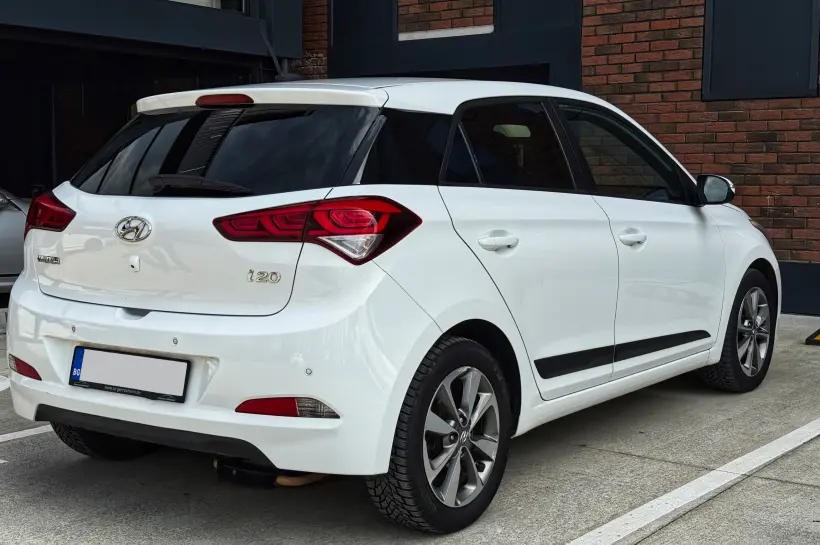 Hyundai i20 1.0 голяма снимка 1792 - CrediRent Hyundai i20 1.0 голяма снимка 1792