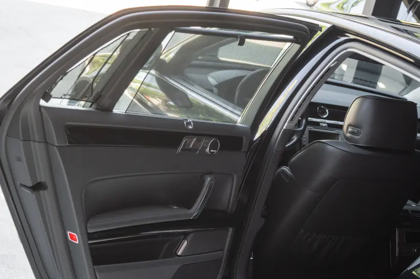 Volkswagen Phaeton 3.0 V6 голяма снимка 2121 - CrediRent Volkswagen Phaeton 3.0 V6 голяма снимка 2121