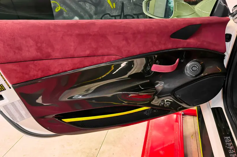 Ferrari 488 Pista Carbon голяма снимка 1751 - CrediRent Ferrari 488 Pista Carbon голяма снимка 1751