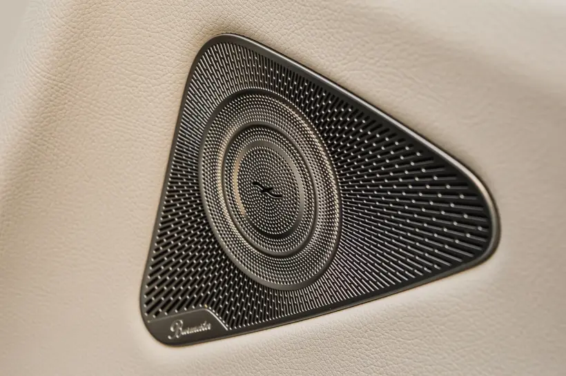 Mercedes-Benz S500 L 4M AMG голяма снимка 486 - CrediRent Mercedes-Benz S500 L 4M AMG голяма снимка 486