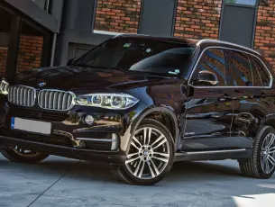 BMW X5 40D xDrive M - CrediRent BMW X5 40D xDrive M