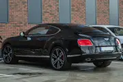 Bentley Continental GT 4.0 V8 Mulliner малка снимка 443 - CrediRent Bentley Continental GT 4.0 V8 Mulliner малка снимка 443