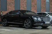 Bentley Continental GT 4.0 V8 Mulliner малка снимка 427 - CrediRent Bentley Continental GT 4.0 V8 Mulliner малка снимка 427
