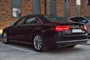 Audi A8 3.0 TDI W12 Kit малка снимка 1075 - CrediRent Audi A8 3.0 TDI W12 Kit малка снимка 1075