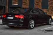 Audi A8 3.0 TDI W12 Kit малка снимка 1076 - CrediRent Audi A8 3.0 TDI W12 Kit малка снимка 1076