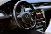 Volkswagen Passat 1.6 TDi малка снимка 1146 - CrediRent Volkswagen Passat 1.6 TDi малка снимка 1146