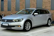 Volkswagen Passat 1.6 TDi малка снимка 1137 - CrediRent Volkswagen Passat 1.6 TDi малка снимка 1137