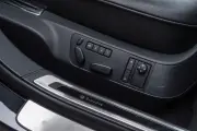 Volkswagen Phaeton 3.0 V6 малка снимка 2127 - CrediRent Volkswagen Phaeton 3.0 V6 малка снимка 2127