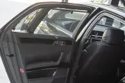Volkswagen Phaeton 3.0 V6 малка снимка 2121 - CrediRent Volkswagen Phaeton 3.0 V6 малка снимка 2121